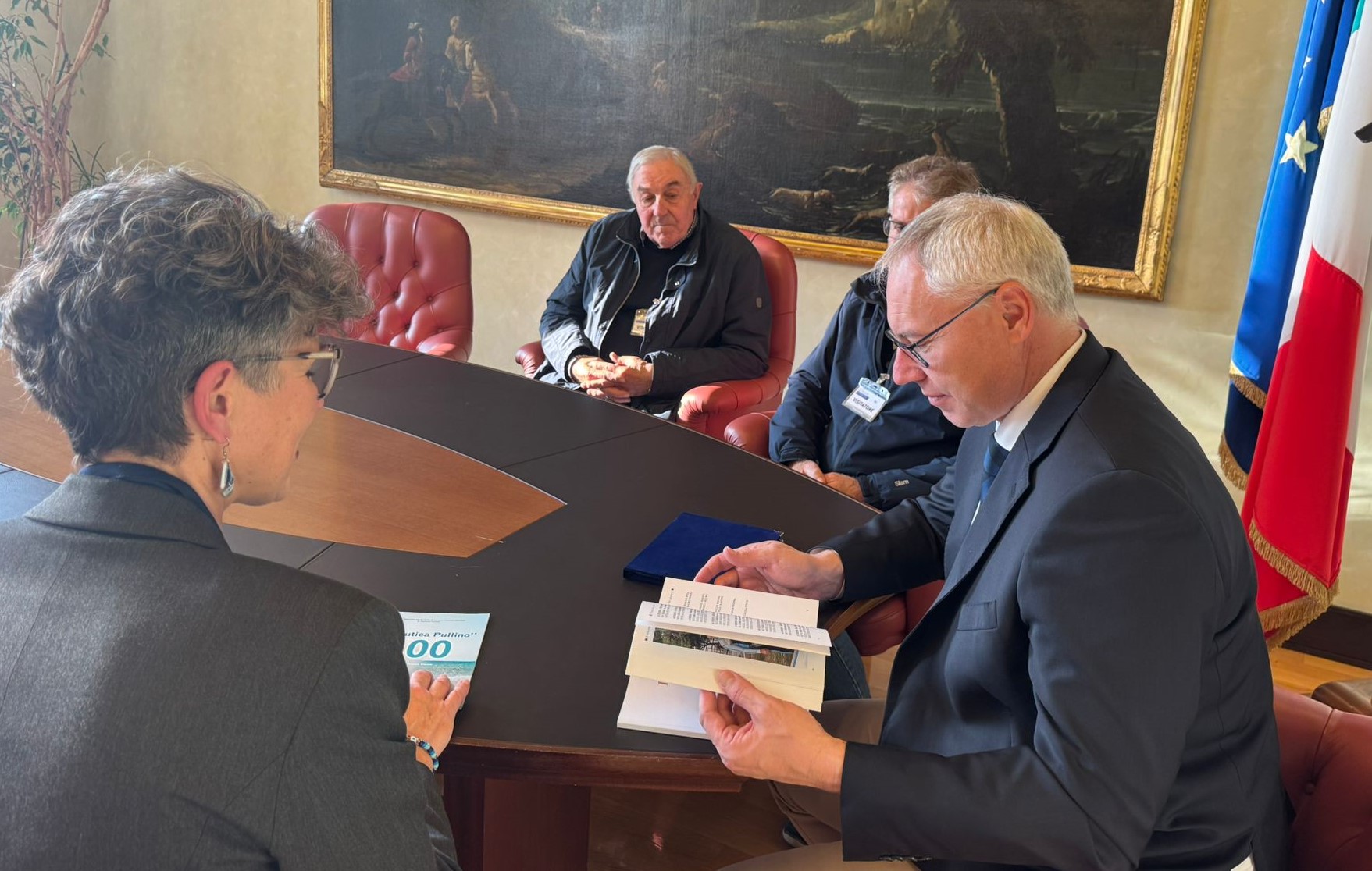 CANOTTAGGIO. BORDIN PREMIA NAUTICA PULLINO PER IMPEGNO CENTENARIO